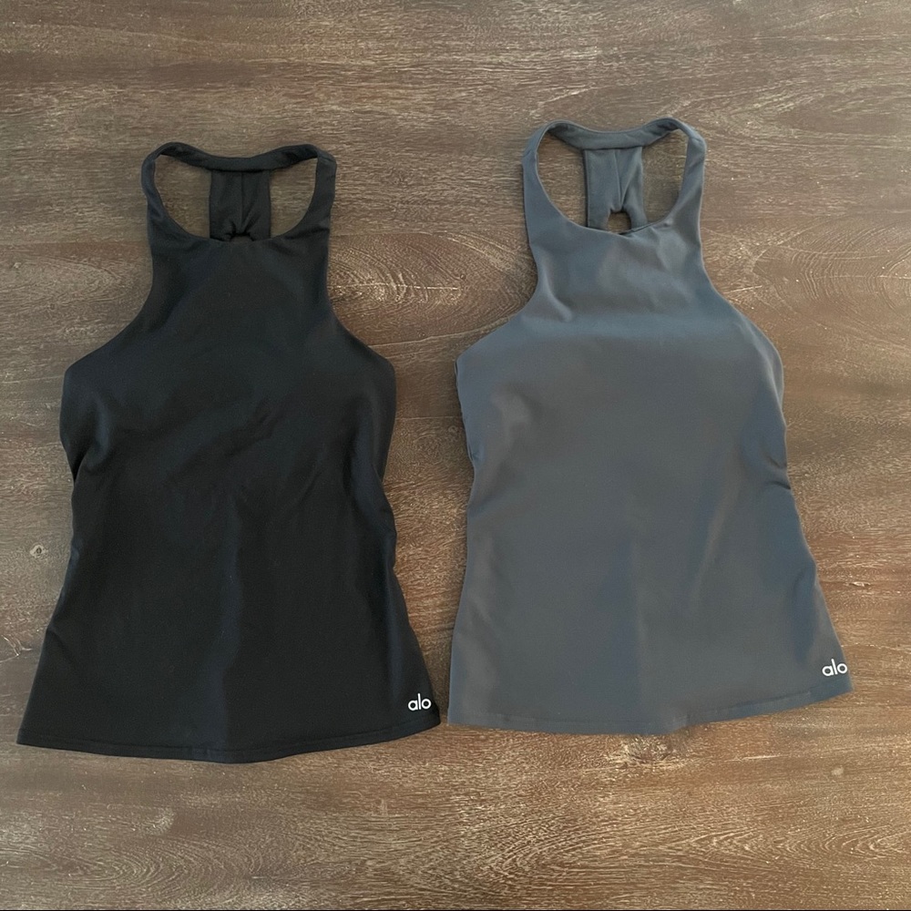 2 Alo Black & Grey Sports Bra Tank Tops XS
